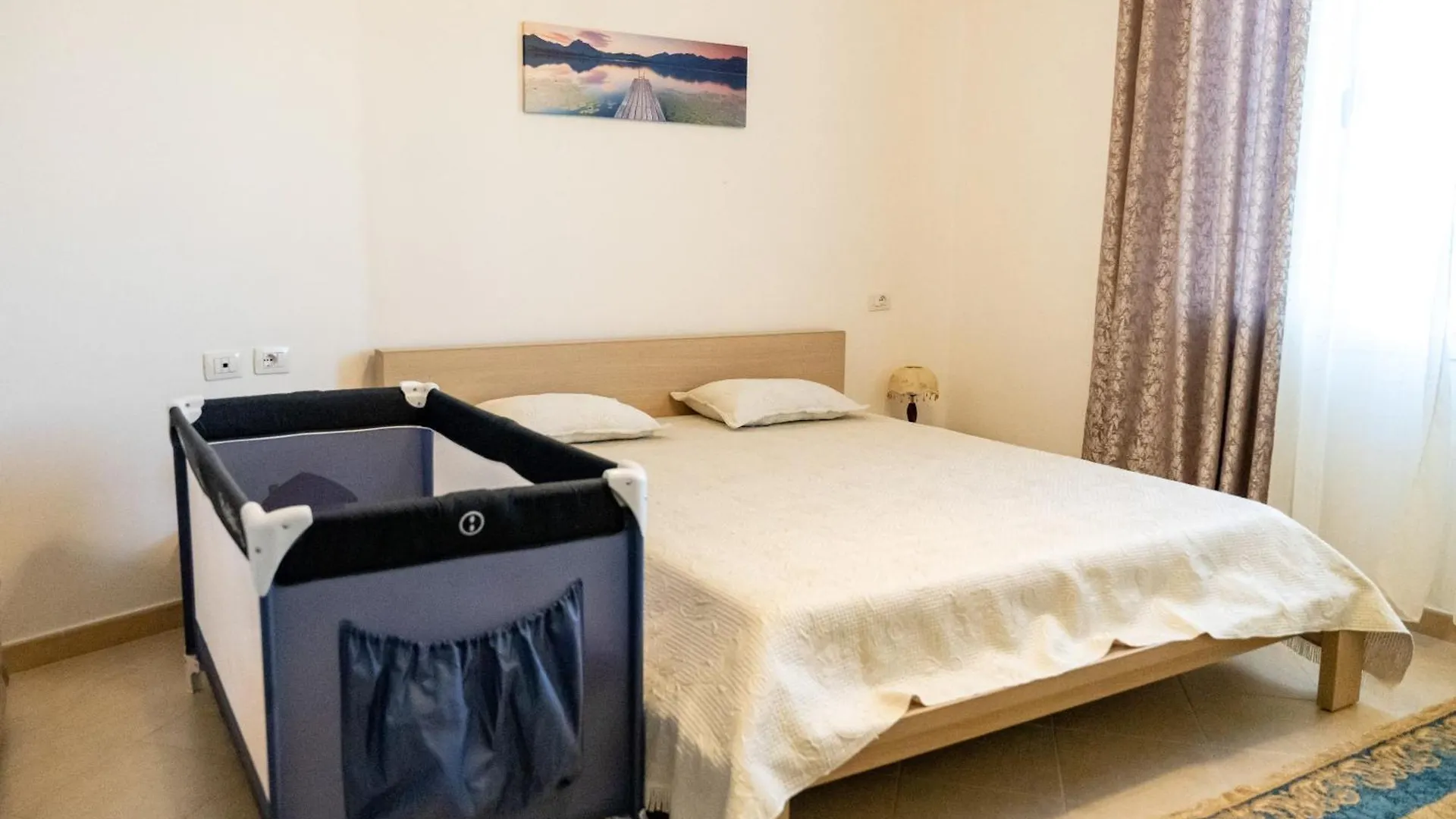 Cozy Apartment In Vlorë 알바니아