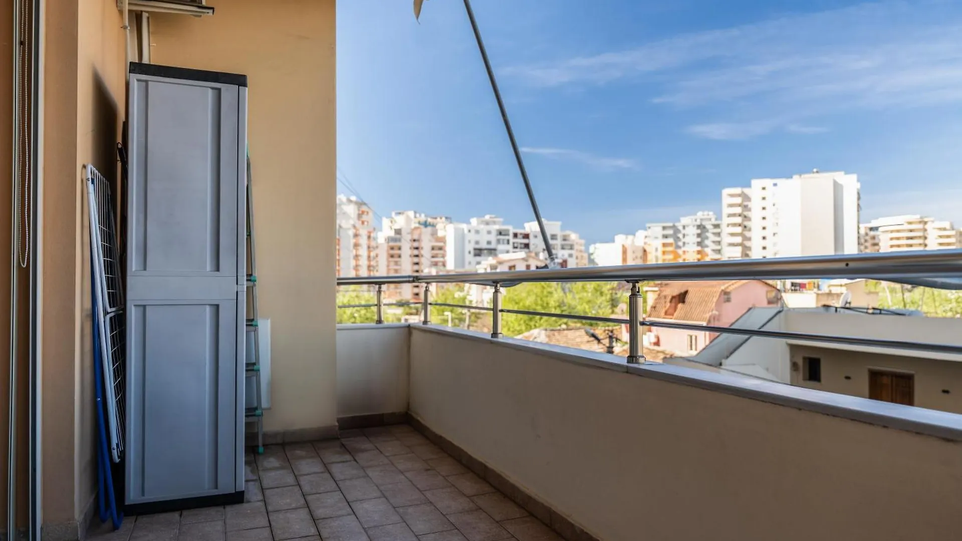 Cozy Apartment In Vlore