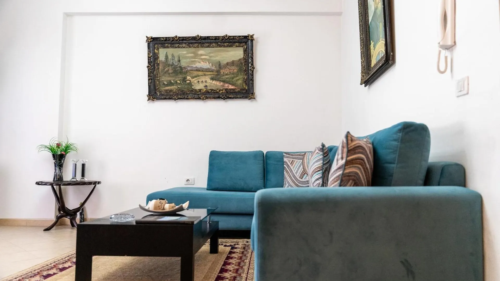 Cozy Apartment In Vlore